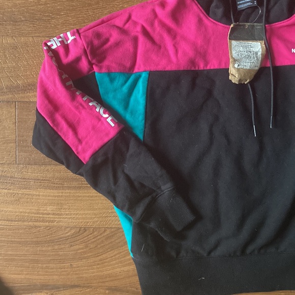 The North Face Hoodie - Picture 5 of 12